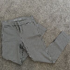 Old Navy high-rise pixie skinny slacks